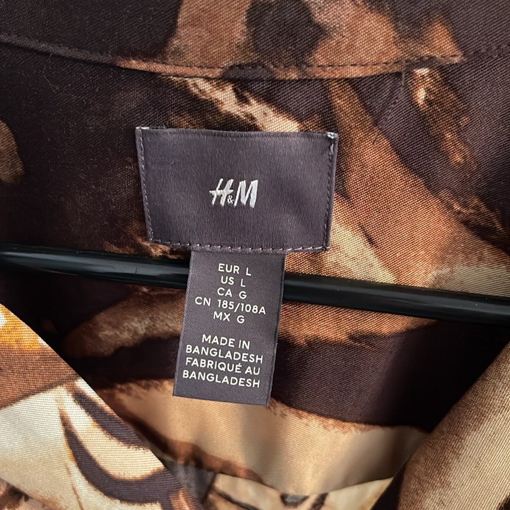 H&M button down - Picture 3 of 4